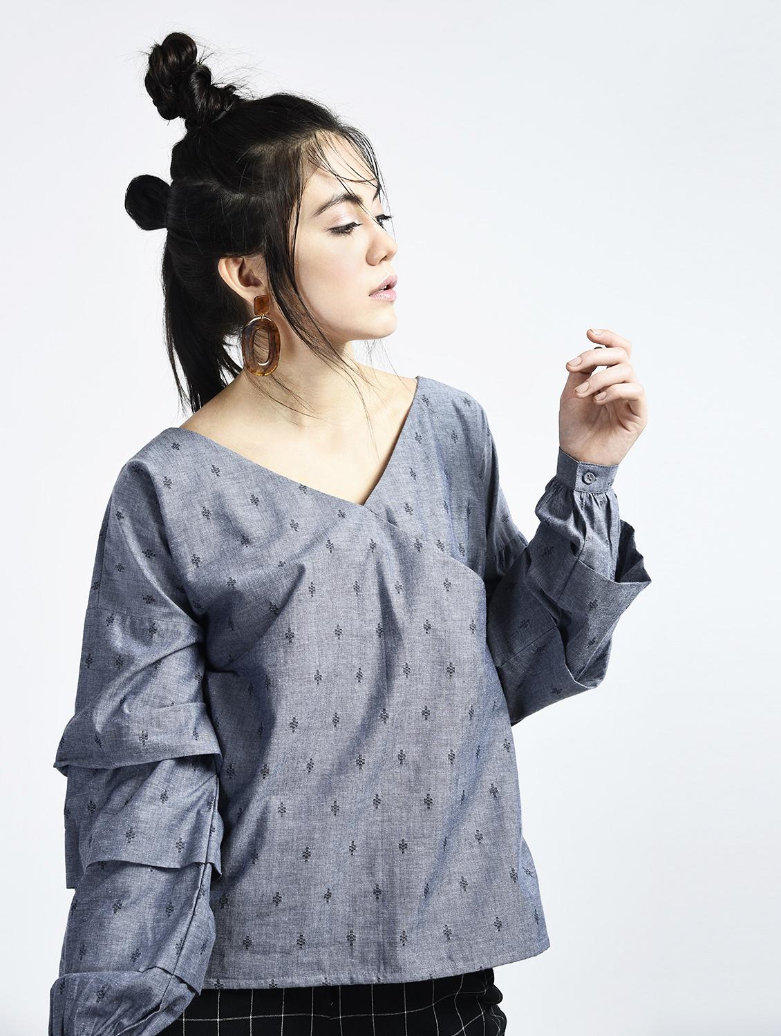 tie-back tiered sleeve top - 15426413 - Zoom Image - 1