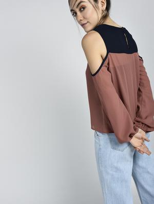 cold shoulder contrasting yoke top - 15428278 - Standard Image - 3