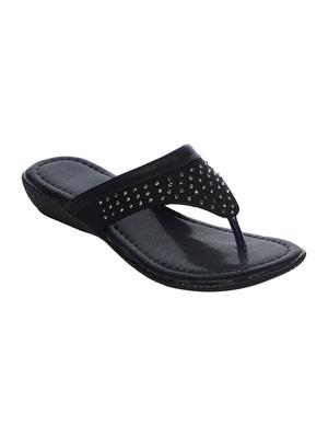 black toe separator slippers - 15428474 - Standard Image - 1