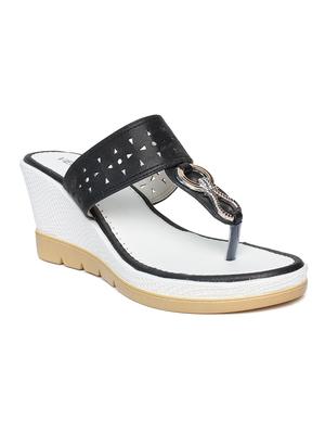 black toe separator wedges - 15428914 - Standard Image - 1