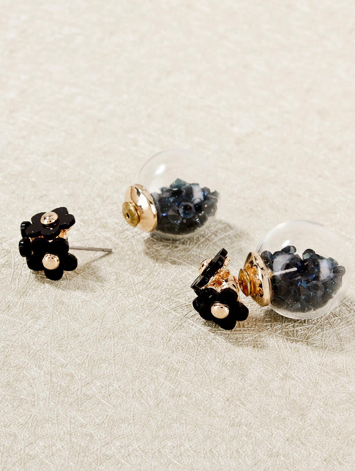 black metal studs - 15429214 - Zoom Image - 1