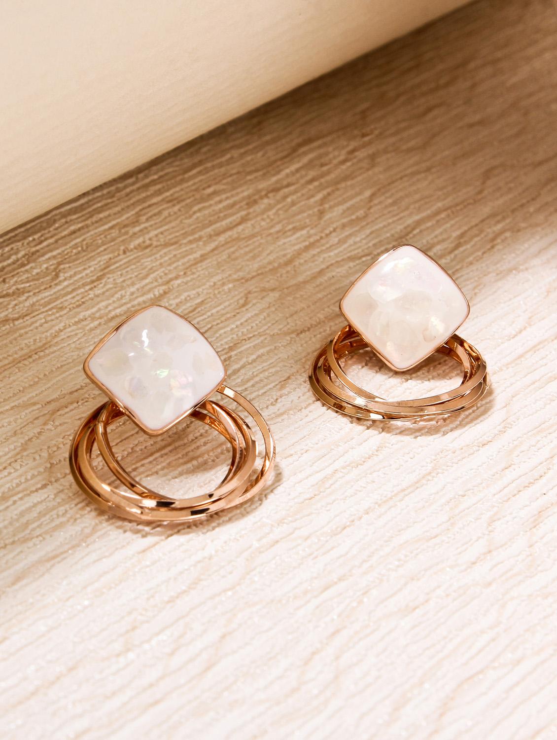 copper metal studs - 15429318 - Zoom Image - 1