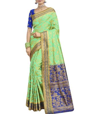 Golden zari woven saree with blouse - 15429897 - Standard Image - 1