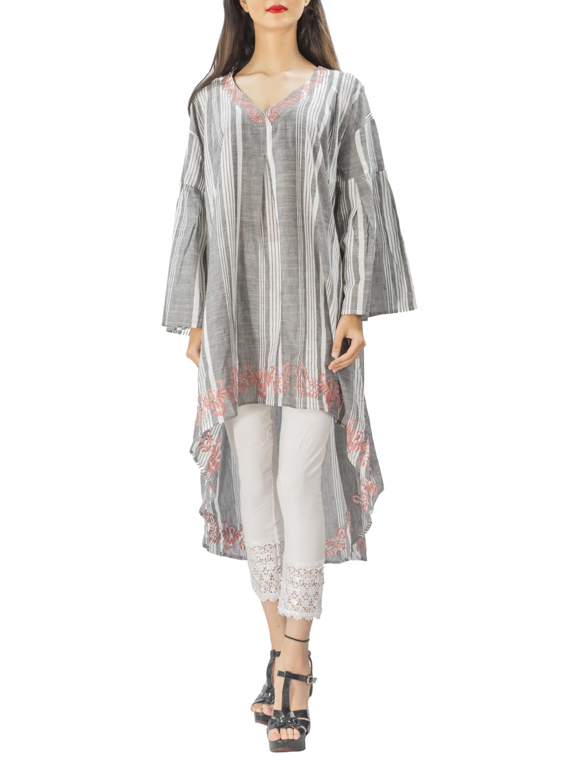 Asymmetric embroidered kurta - 15431005 - Zoom Image - 1