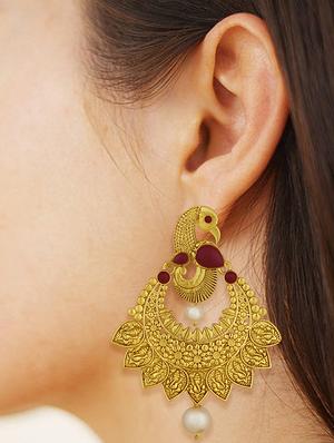 gold metal drop earrings - 15431744 - Standard Image - 1