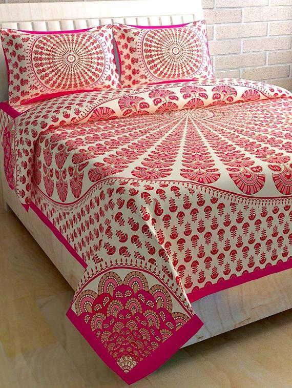 COTTON DOUBLE BED SHEET WITH 2 PILLOW COVERS - 15433232 - Zoom Image - 1