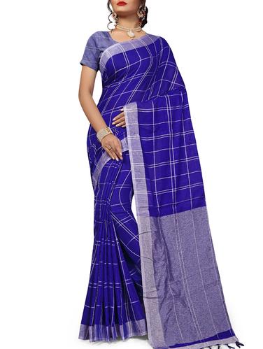 contrast checkered woven saree with tassels with blouse - 15434342 - Very Small Image - 1