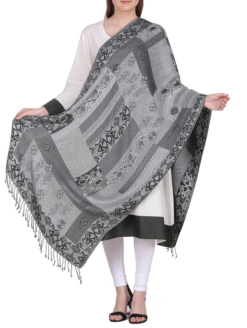 Grey jaquard shawl - 15439317 - Zoom Image - 1