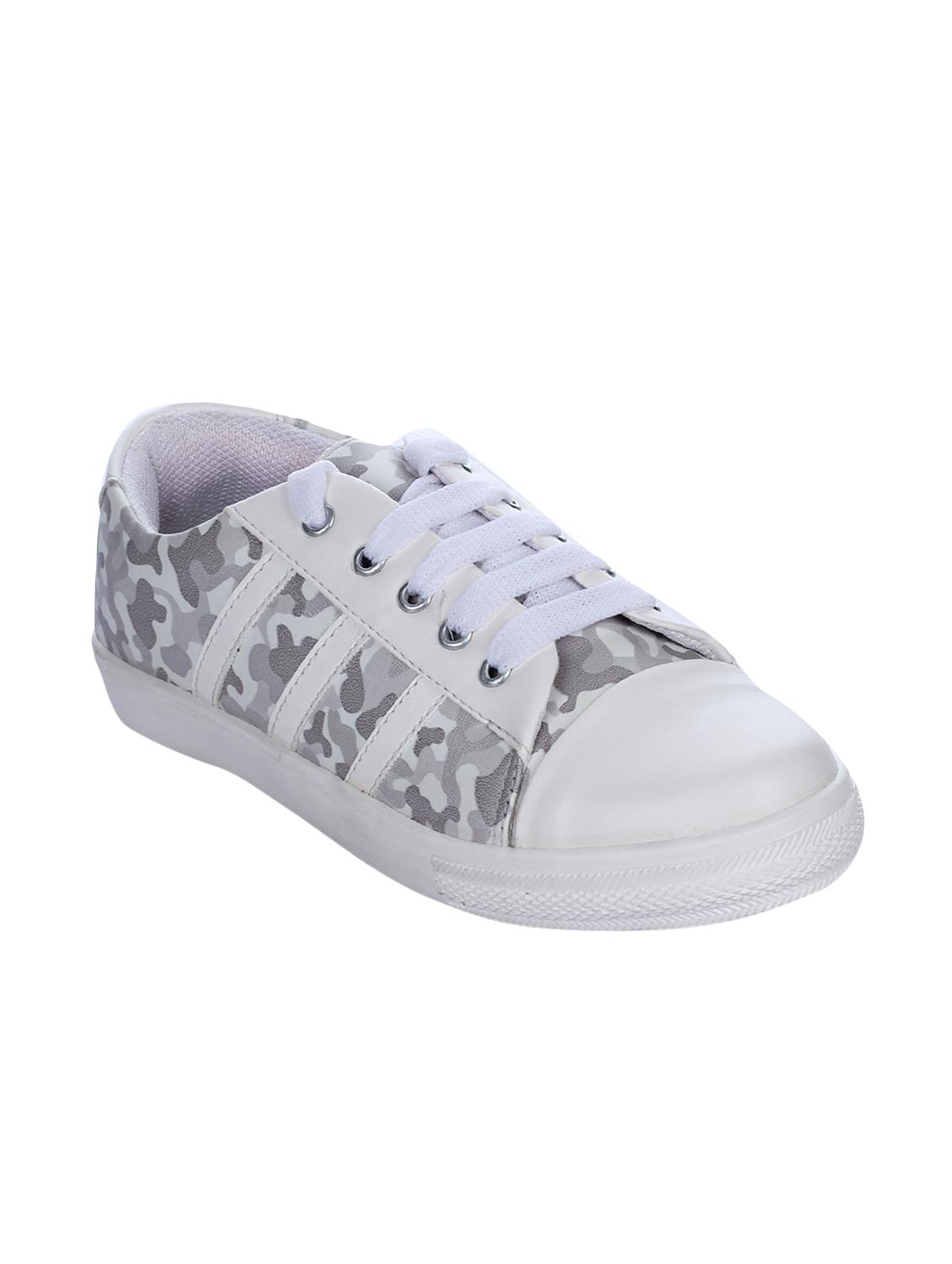 white lace-up sneakers - 15444416 - Zoom Image - 1