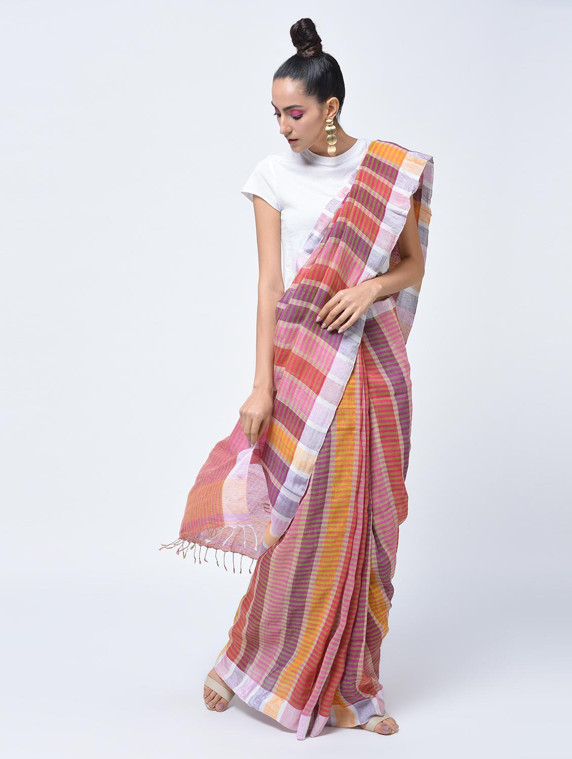 contrast striped jamdani saree with blouse - 15452455 - Zoom Image - 1