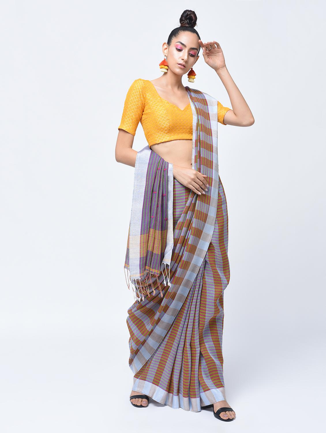 contrast striped jamdani saree with blouse - 15452457 - Zoom Image - 1
