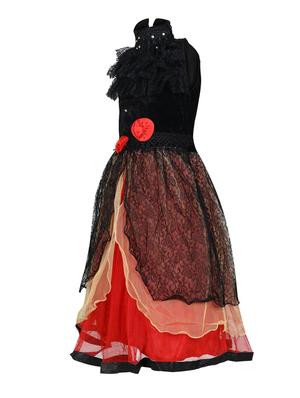black net gown - 15455136 - Standard Image - 2