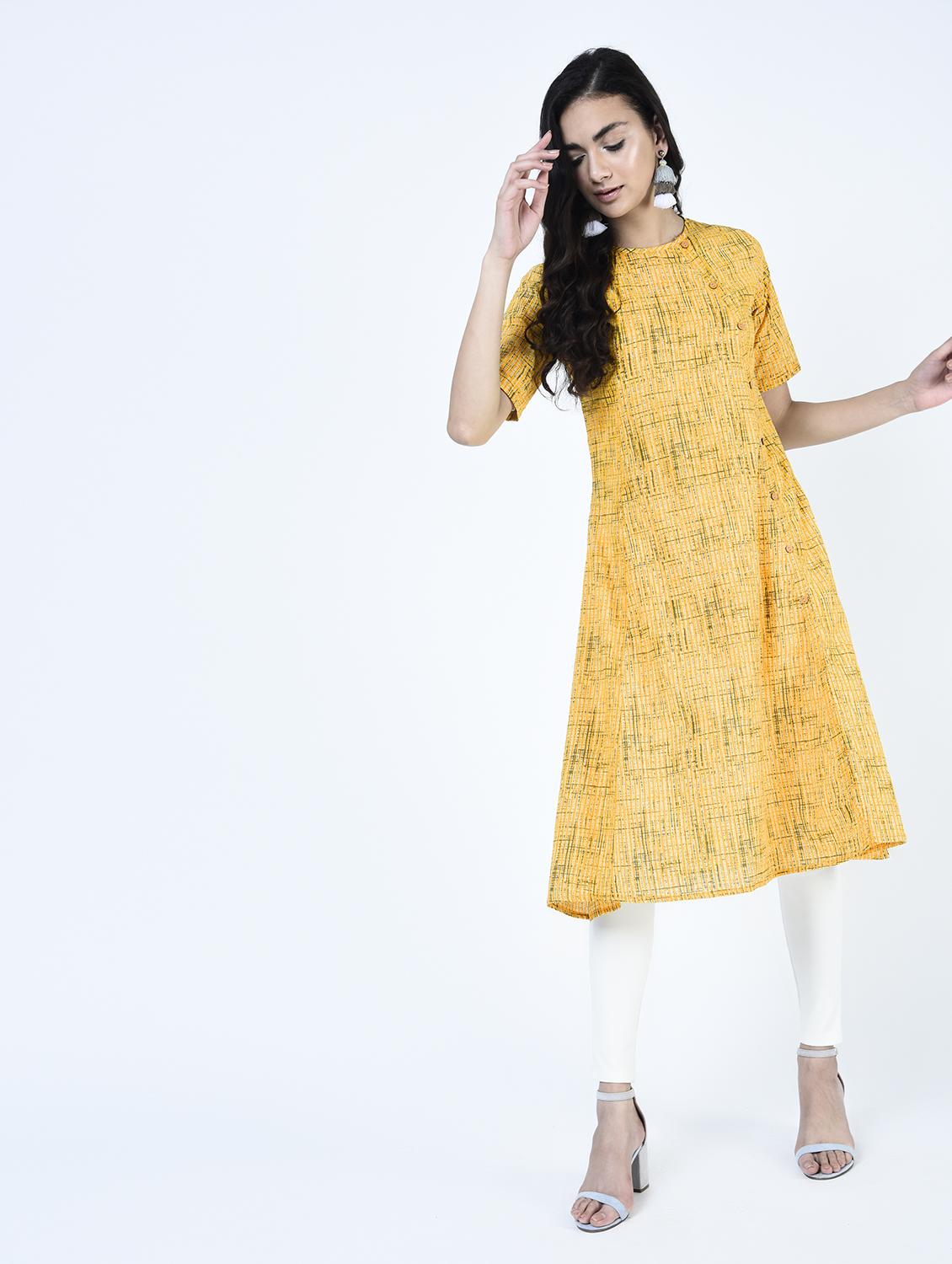 a-line checkered kurta - 15460154 - Zoom Image - 1