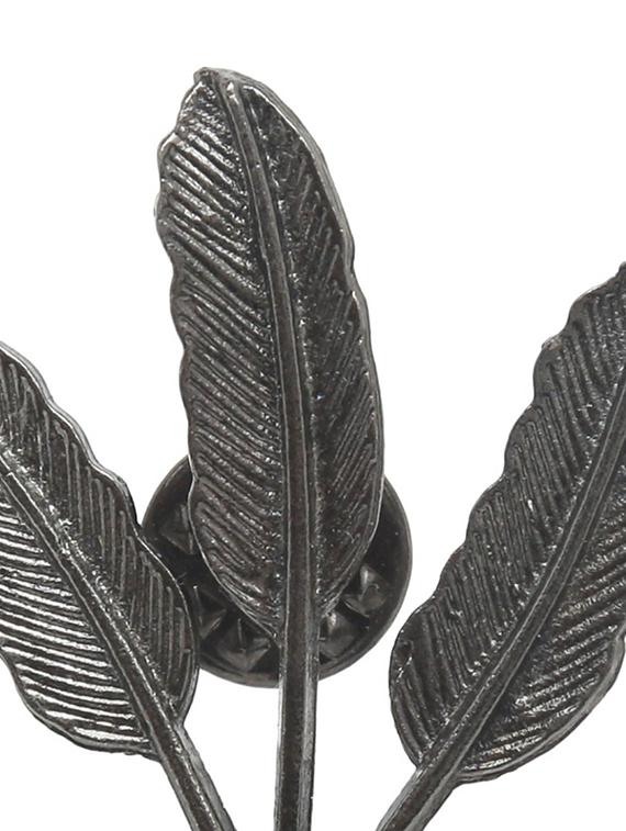 black metal brooch - 15465982 - Zoom Image - 3