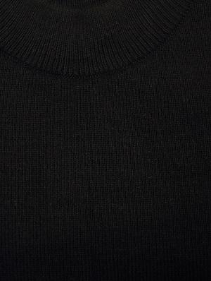 black wool sweater - 15468158 - Standard Image - 3