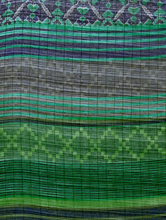 golden border printed saree with blouse - 15468615 - Zoom Image - 4