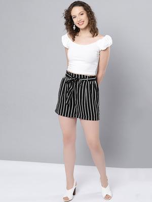 front knotted striped pleated shorts - 15469298 - Standard Image - 4