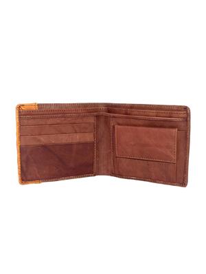 brown leather wallet - 15472978 - Standard Image - 3