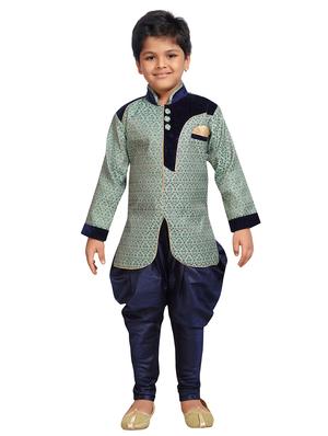 green silk blend kurta set - 15475779 - Standard Image - 4
