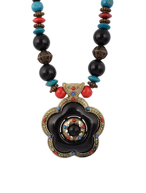 gold metal chain necklace - 15478689 - Standard Image - 1