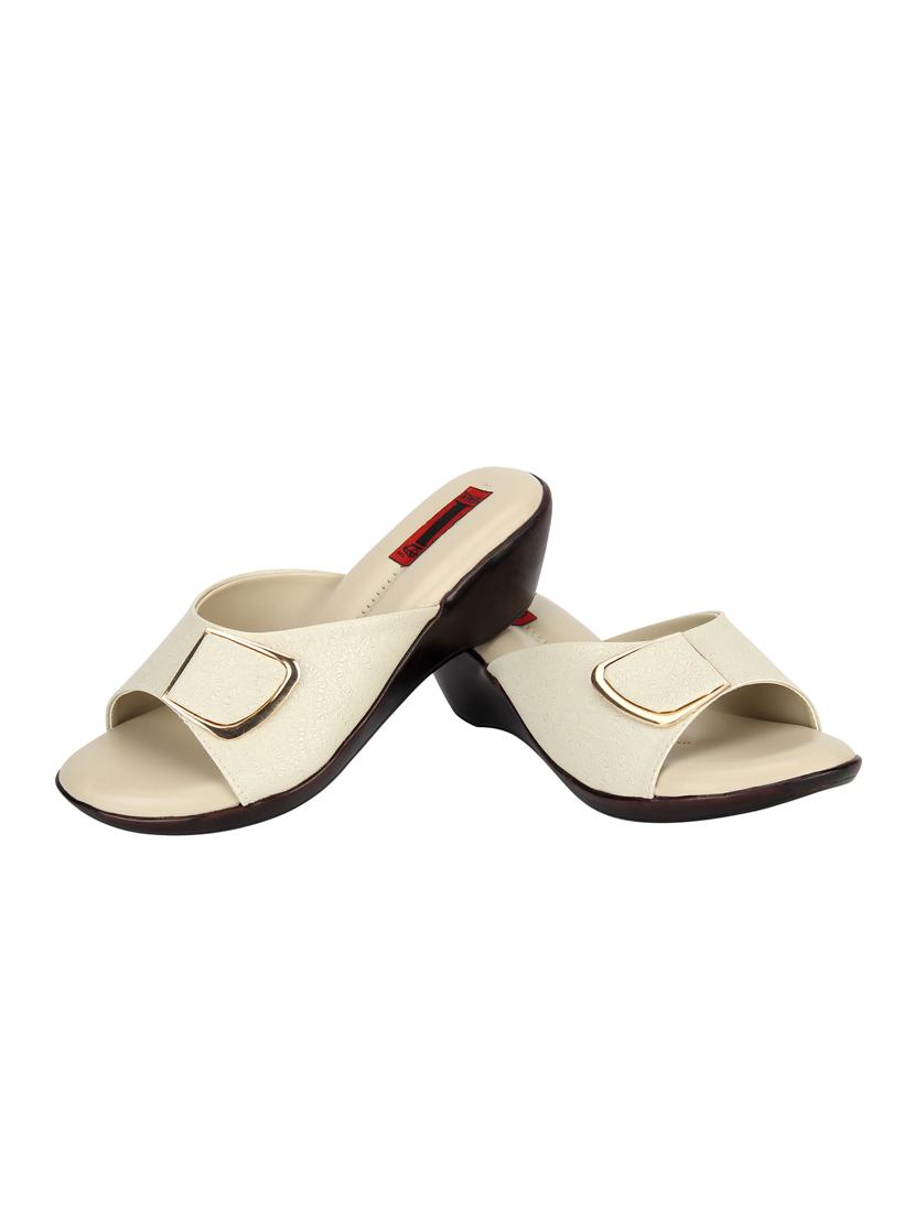 beige slip on wedges - 15481149 - Zoom Image - 3