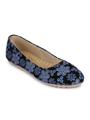 black slip on ballerinas - 15487857 - Standard Image - 3