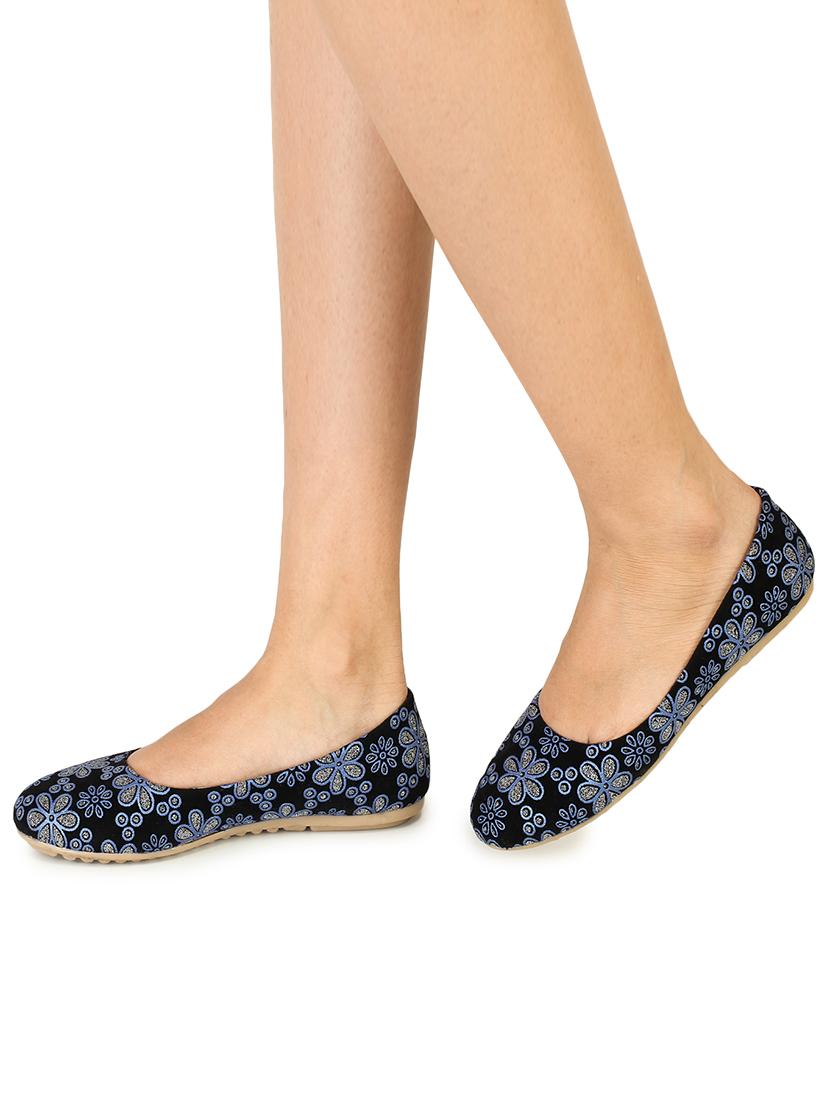 black slip on ballerinas - 15487857 - Zoom Image - 2