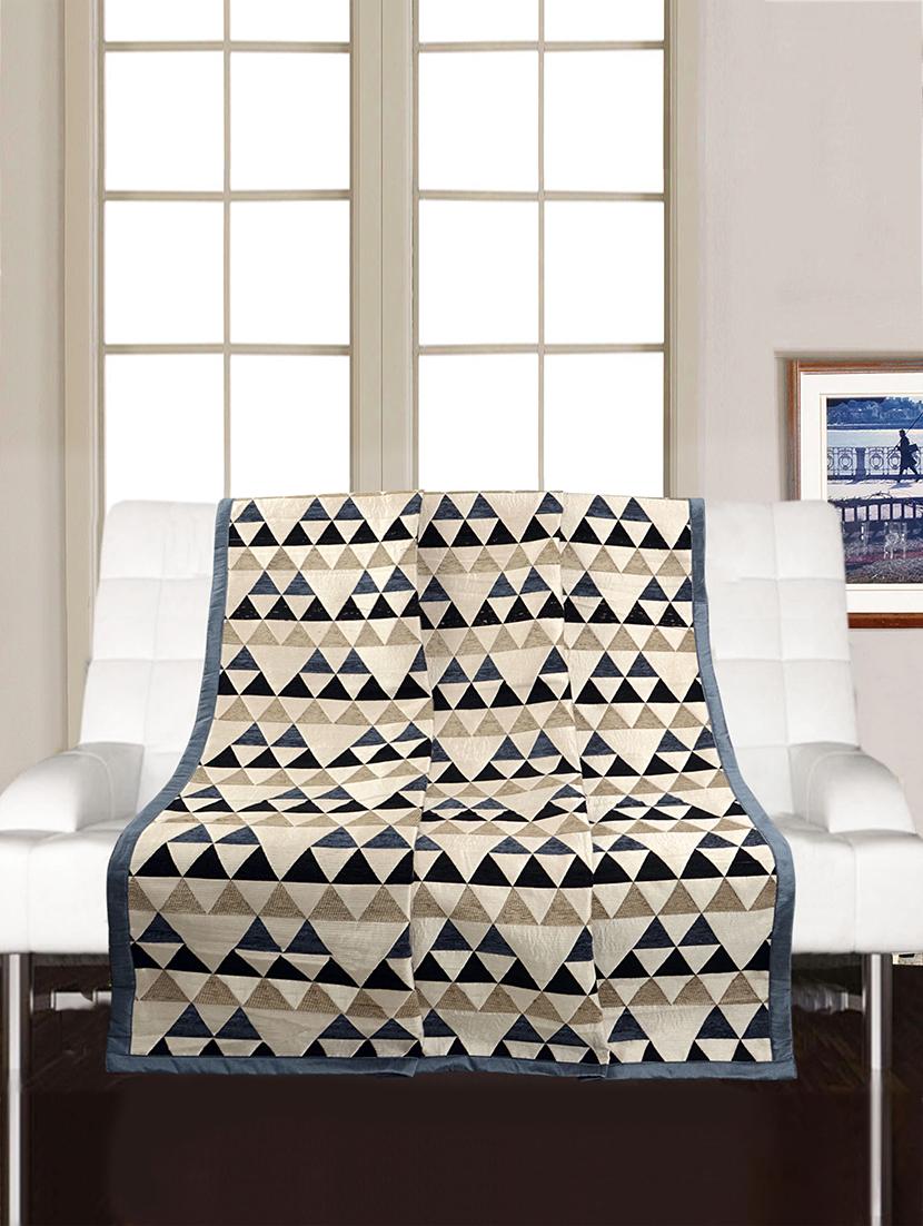 soft reversible decorative chenille set of 2 throws - 15493336 - Zoom Image - 1