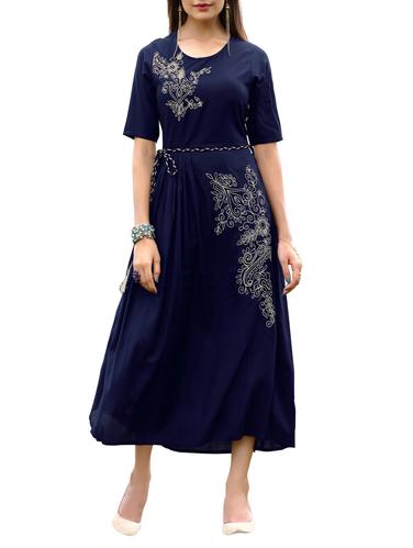 Embroidered flared dress - 15493791 - Very Small Image - 1