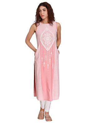 Straight embroidered kurta - 15494774 - Standard Image - 1