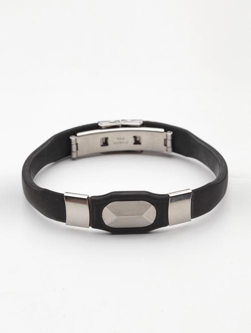 black leather bracelet - 15496382 - Very Small Image - 1