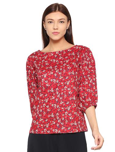 round neck ditsy floral regular top - 15499023 - Very Small Image - 1