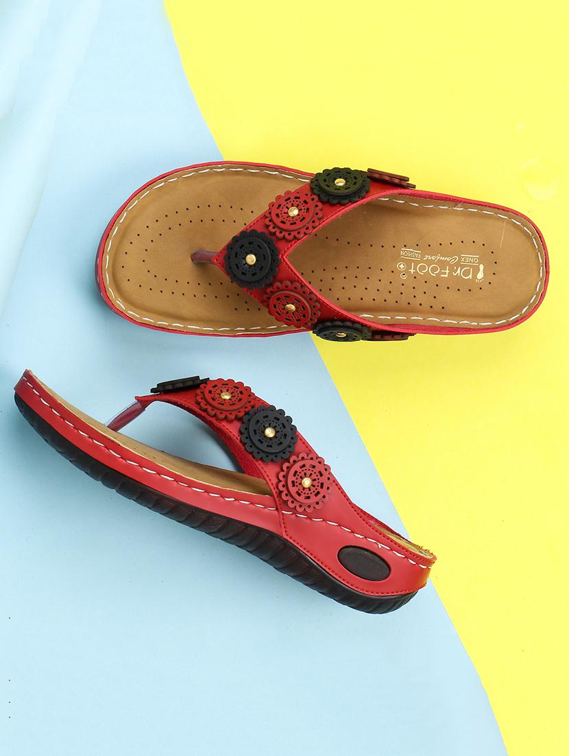 red toe separator sandals - 15501362 - Zoom Image - 1