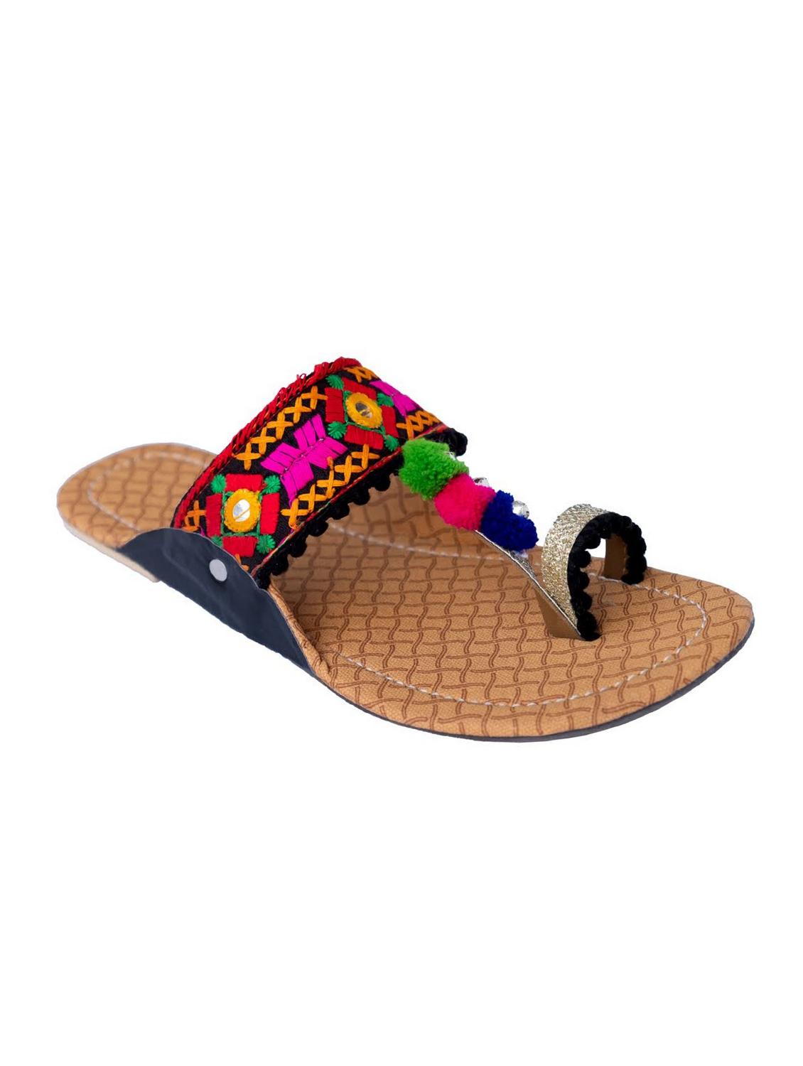 multi colored one toe kolhapuris - 15502348 - Zoom Image - 1