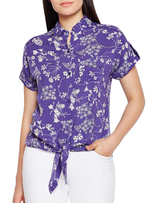 tie front hem printed shirt - 15502690 - Standard Image - 1