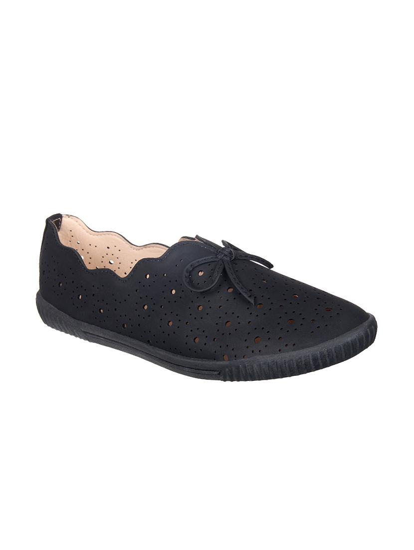 black slip on casual shoes - 15515070 - Zoom Image - 1