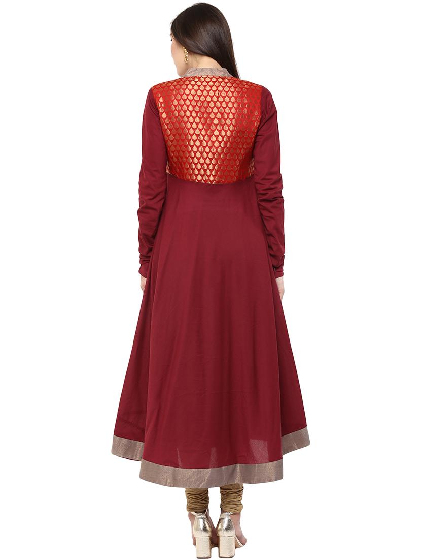 brocade yoke chudidar sleeves kurta - 15523771 - Zoom Image - 3
