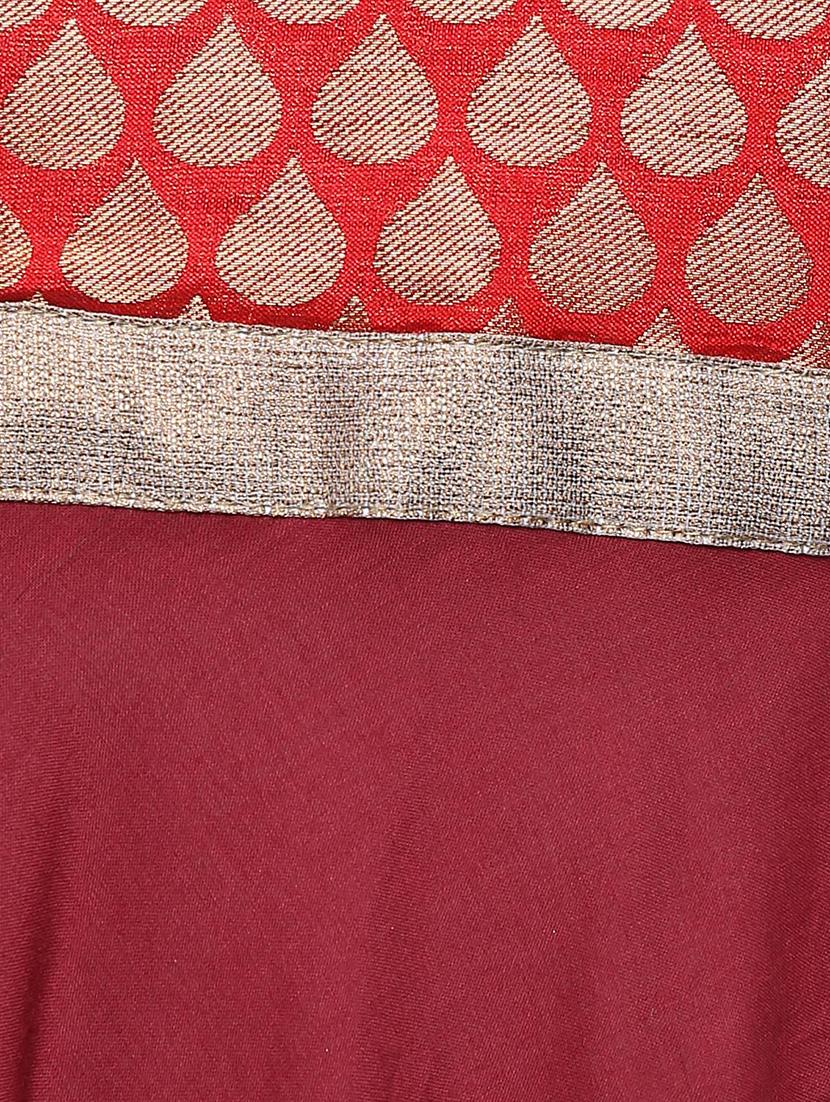 brocade yoke chudidar sleeves kurta - 15523771 - Zoom Image - 5
