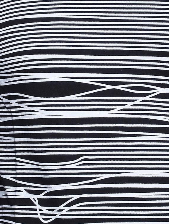 monochrome cotton t-shirt - 15523942 - Zoom Image - 5
