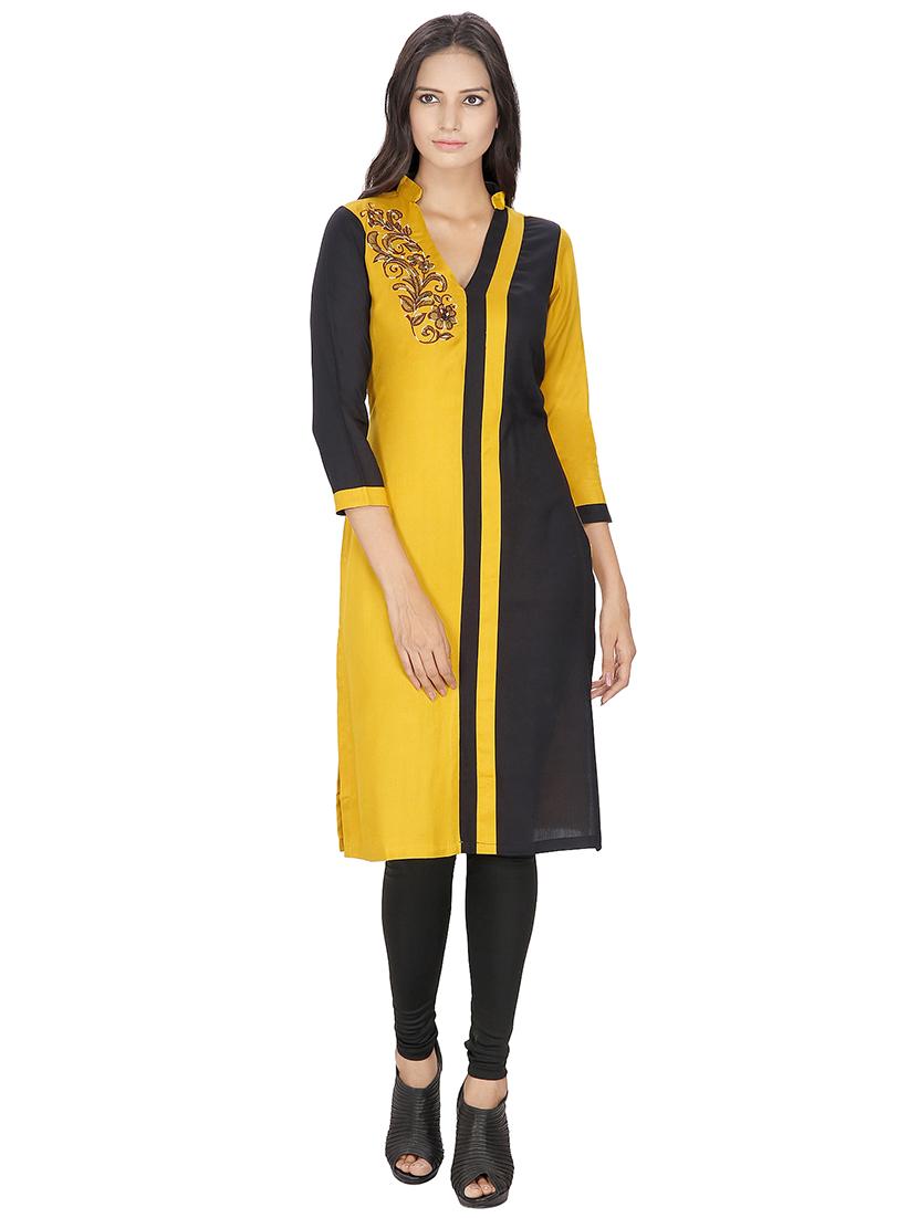 straight embroidered kurta - 15524870 - Zoom Image - 1