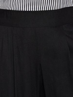 monochrome ruffle detailed full leg jumpsuit - 15547094 - Standard Image - 5