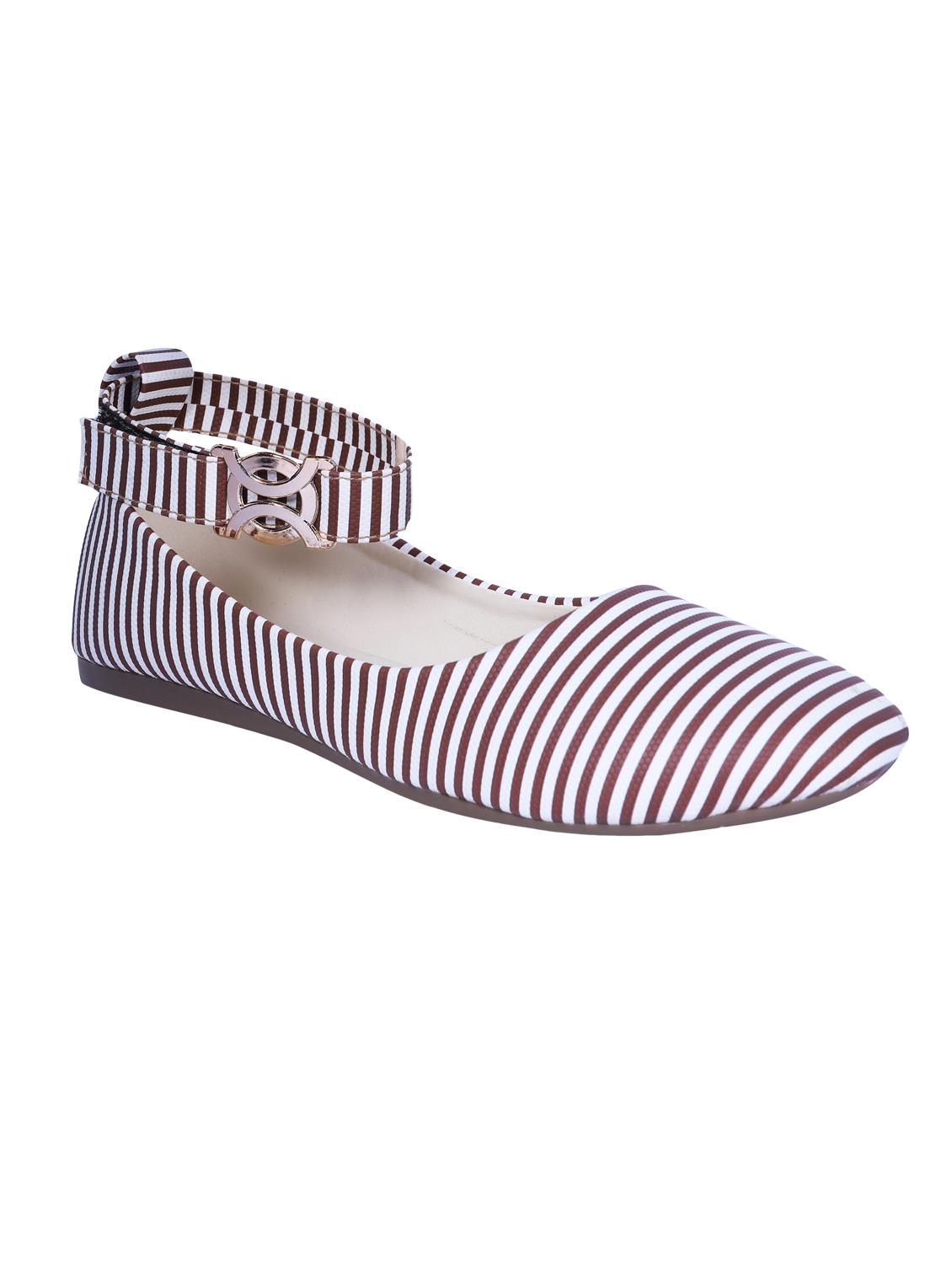 brown ankle strap sandals - 15560076 - Zoom Image - 1