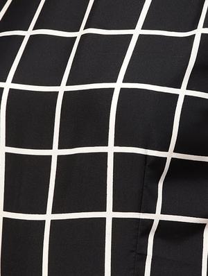 grid pattern asymmetric dress - 15560211 - Standard Image - 4