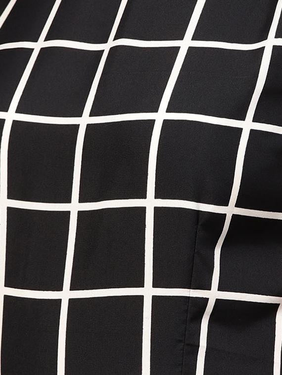grid pattern asymmetric dress - 15560211 - Zoom Image - 4