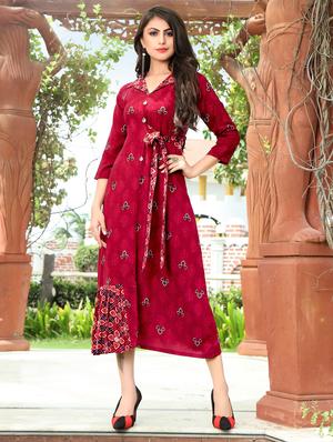 Burgundy A-line printed dress - 15567920 - Standard Image - 1