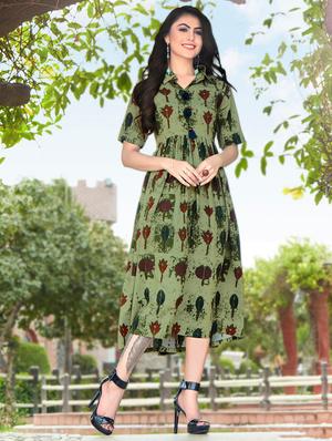 Flared printed dress - 15567922 - Standard Image - 1