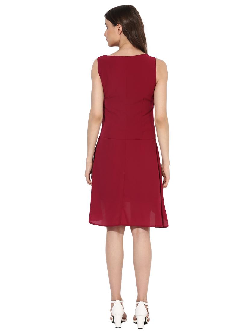 maroon appliqued asymmetric dress - 15570061 - Zoom Image - 3