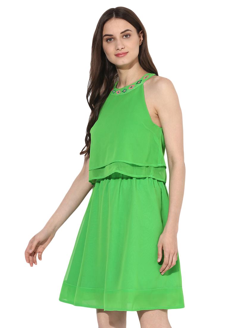 embroidered neck layered dress - 15570093 - Zoom Image - 2
