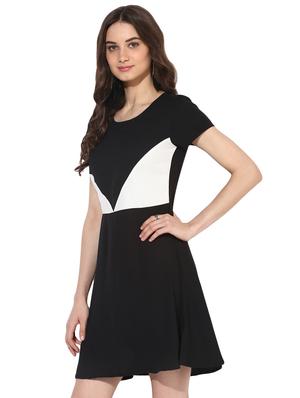 contrast paneled a-line dress - 15570094 - Standard Image - 2