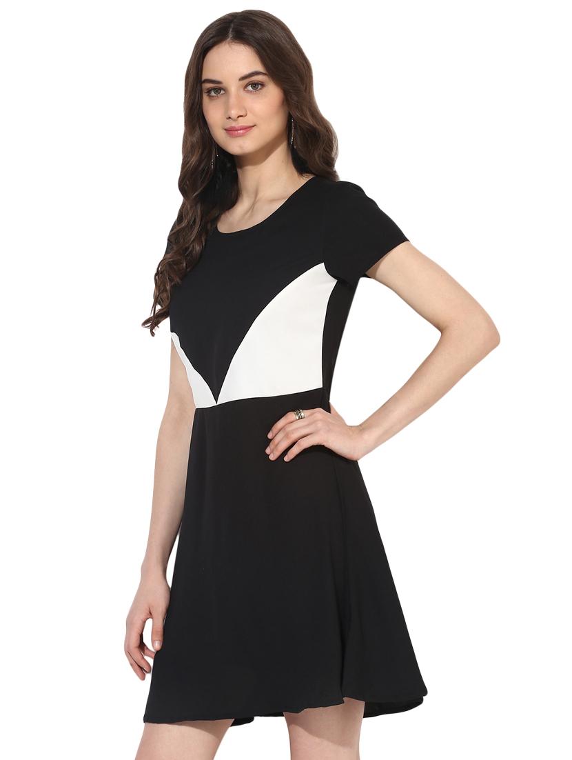 contrast paneled a-line dress - 15570094 - Zoom Image - 2